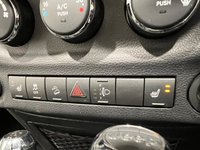 USED 2013 62 JEEP WRANGLER 2.8 CRD OVERLAND 2d 197 BHP JEEP WRANGLER OVERLAND EDITION