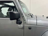 USED 2013 62 JEEP WRANGLER 2.8 CRD OVERLAND 2d 197 BHP JEEP WRANGLER OVERLAND EDITION