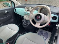 USED 2015 15 FIAT 500 0.9 TWINAIR LOUNGE 3d 85 BHP 2015 FIAT 500 LOUNGE - PAN GLASS ROOF - ALLOY WHEELS - IDEAL 1ST CAR - ZERO ROAD TAX - LOW INSURANCE GROUP - COOL MINT GREEN