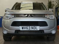 USED 2013 63 MITSUBISHI OUTLANDER 2.3 DI-D GX 4 5d 147 BHP 7 Seats. Leather. Sat Nav. Reversing Camera, Heated Seats, Electric Sunroof, Electric folding mirrors, Bluetooth Audio,