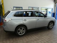 USED 2013 63 MITSUBISHI OUTLANDER 2.3 DI-D GX 4 5d 147 BHP 7 Seats. Leather. Sat Nav. Reversing Camera, Heated Seats, Electric Sunroof, Electric folding mirrors, Bluetooth Audio,