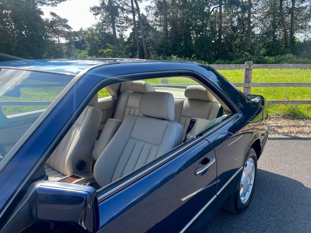 USED 1996 N MERCEDES-BENZ E-CLASS E220 // 2.2 150 BHP // W124 // Pillarless Coupe // 2d // px swap 