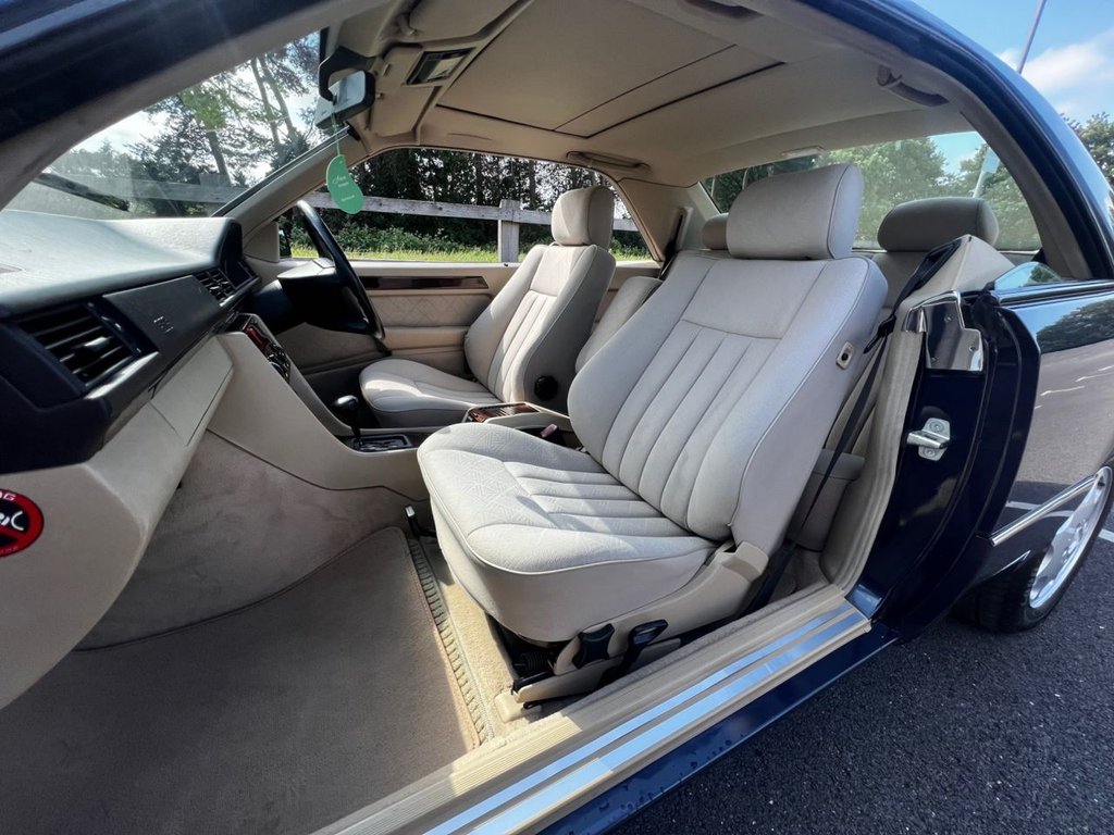 USED 1996 N MERCEDES-BENZ E-CLASS E220 // 2.2 150 BHP // W124 // Pillarless Coupe // 2d // px swap 