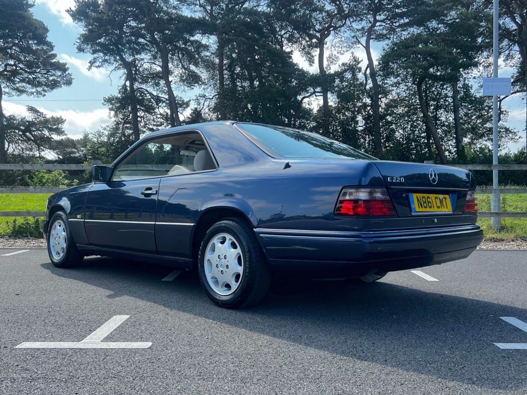 USED 1996 N MERCEDES-BENZ E-CLASS E220 // 2.2 150 BHP // W124 // Pillarless Coupe // 2d // px swap 