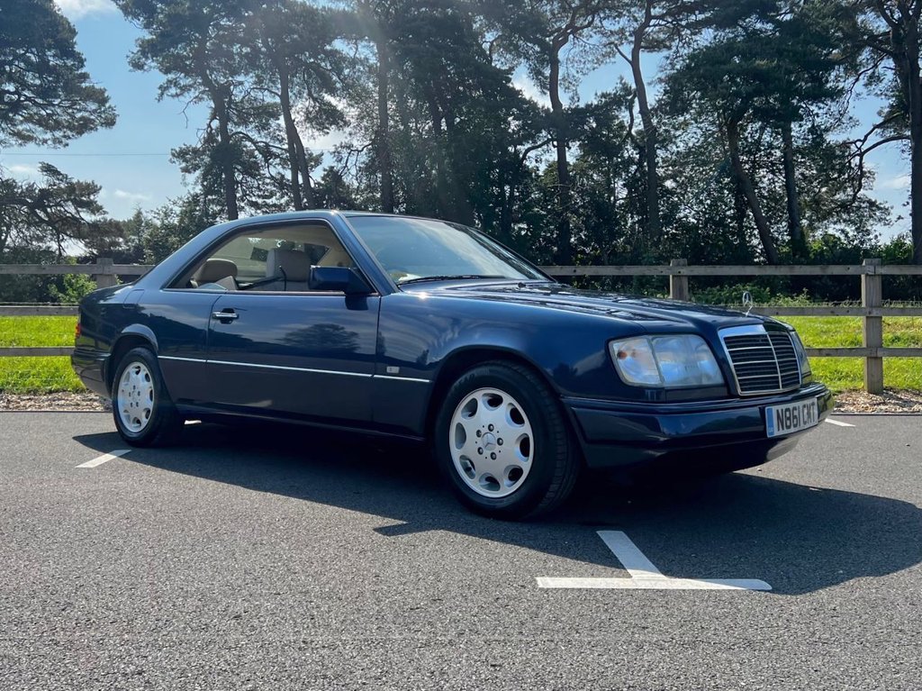 USED 1996 N MERCEDES-BENZ E-CLASS E220 // 2.2 150 BHP // W124 // Pillarless Coupe // 2d // px swap 