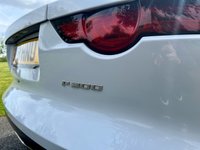 USED 2018 18 JAGUAR F-TYPE 2.0 I4 R-DYNAMIC 2d 296 BHP Low mileage
