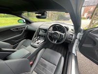 USED 2018 18 JAGUAR F-TYPE 2.0 I4 R-DYNAMIC 2d 296 BHP Low mileage