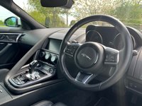 USED 2018 18 JAGUAR F-TYPE 2.0 I4 R-DYNAMIC 2d 296 BHP Low mileage