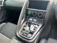USED 2018 18 JAGUAR F-TYPE 2.0 I4 R-DYNAMIC 2d 296 BHP Low mileage