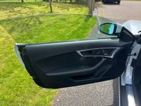 USED 2018 18 JAGUAR F-TYPE 2.0 I4 R-DYNAMIC 2d 296 BHP Low mileage