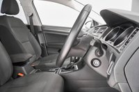 USED 2018 67 VOLKSWAGEN GOLF 1.6 SE NAVIGATION TDI BLUEMOTION TECHNOLOGY DSG 5d 114 BHP + NATIONWIDE HOME DELIVERY +