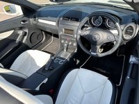 USED 2009 59 MERCEDES-BENZ SLK 1.8 SLK200 KOMPRESSOR 2d 184 BHP FULL WHITE LEATHER INTERIOR