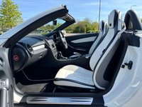 USED 2009 59 MERCEDES-BENZ SLK 1.8 SLK200 KOMPRESSOR 2d 184 BHP FULL WHITE LEATHER INTERIOR