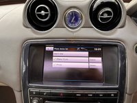 USED 2013 P JAGUAR XJ 3.0 D V6 PORTFOLIO 4d 275 BHP 