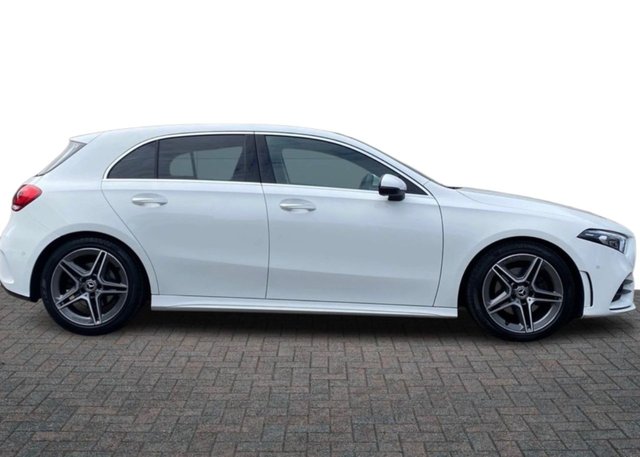 2019 Mercedes-Benz A-CLASS - Photo 3