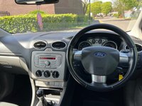 USED 2009 59 FORD FOCUS 1.6 ZETEC 5d 100 BHP 