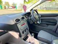 USED 2009 59 FORD FOCUS 1.6 ZETEC 5d 100 BHP 