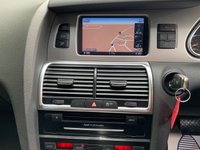 USED 2013 13 AUDI Q7 3.0 TDI QUATTRO S LINE PLUS 5d 245 BHP HUGE SPEC - LIMITED EDITION - QUATTRO 4X4 - AUTOMATIC PADDLE SHIFT - FACTORY 7 SEATER - 3.0 TDi  - FULL S/LINE EMBOSSED LEATHER - 21 INCH ALLOYS - NAVIGATION