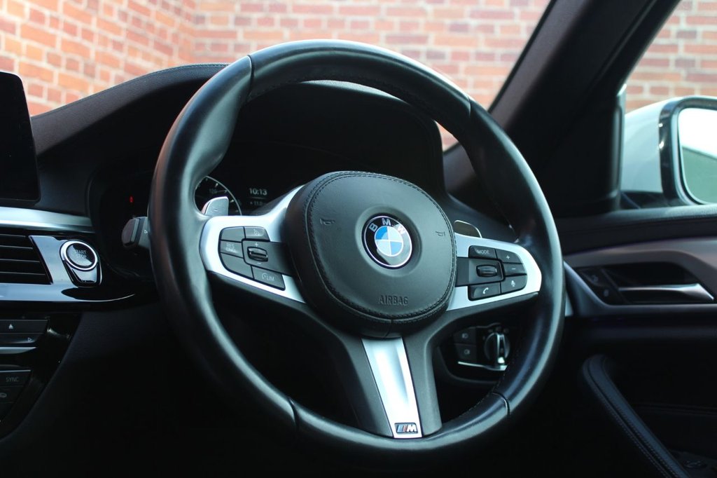 2019 BMW 5 Series 520d M Sport £24,990