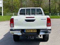 USED 2017 66 TOYOTA HI-LUX 2.4 ACTIVE 4WD D-4D DCB 148 BHP PRICE 13750 + VAT 2850 TOTAL 17100