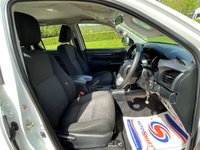 USED 2017 66 TOYOTA HI-LUX 2.4 ACTIVE 4WD D-4D DCB 148 BHP PRICE 13750 + VAT 2850 TOTAL 17100