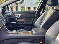 USED 2015 15 JAGUAR XF 2.2 D R-SPORT 4d 200 BHP 