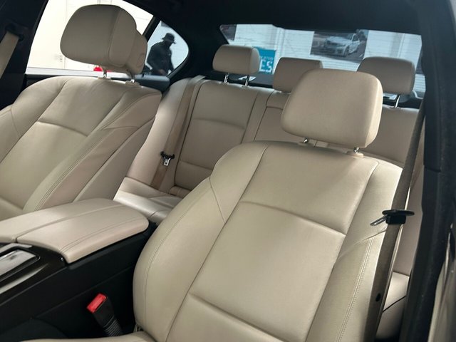 2012 BMW 5 Series - Photo 7