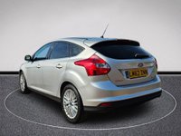 USED 2012 62 FORD FOCUS 1.0 ZETEC 5d 99 BHP LM62ZNN FORD FOCUS 1.0 ZETEC 5d 99 BHP