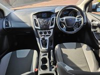 USED 2012 62 FORD FOCUS 1.0 ZETEC 5d 99 BHP LM62ZNN FORD FOCUS 1.0 ZETEC 5d 99 BHP