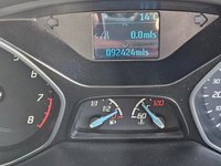 USED 2012 62 FORD FOCUS 1.0 ZETEC 5d 99 BHP LM62ZNN FORD FOCUS 1.0 ZETEC 5d 99 BHP
