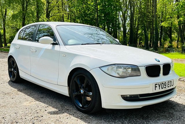 2009 09 BMW 1 Series 2.0 118D SE 5d 141 BHP