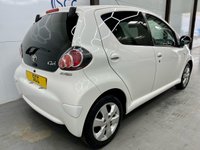 USED 2011 61 TOYOTA AYGO 1.0 VVT-i Go Hatchback 5dr Petrol Manual Euro 5 (67 ps) Sat Nav, &pound;20 TAX!, AUX, A/C