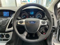 USED 2011 11 FORD FOCUS 1.6 ZETEC 5d 124 BHP Privacy Glass, Bluetooth, AUX