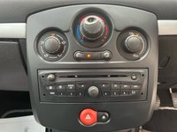 USED 2011 11 RENAULT CLIO 1.2 Dynamique TomTom Hatchback 5dr Petrol Manual Euro 5 (75 ps) Bluetooth, 6"Screen, Cruise
