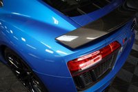 USED 2016 16 AUDI R8 5.2 V10 PLUS QUATTRO 2d 602 BHP FULL AUDI HISTORY, CARBON EXTERIOR PACK, COMFORT & SOUND PACK, B&O STEREO, REAR CAMERA, OVER &pound;30K OF OPTIONS