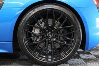 USED 2016 16 AUDI R8 5.2 V10 PLUS QUATTRO 2d 602 BHP FULL AUDI HISTORY, CARBON EXTERIOR PACK, COMFORT & SOUND PACK, B&O STEREO, REAR CAMERA, OVER &pound;30K OF OPTIONS