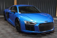 USED 2016 16 AUDI R8 5.2 V10 PLUS QUATTRO 2d 602 BHP FULL AUDI HISTORY, CARBON EXTERIOR PACK, COMFORT & SOUND PACK, B&O STEREO, REAR CAMERA, OVER &pound;30K OF OPTIONS