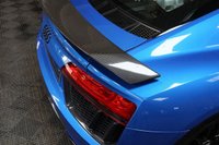USED 2016 16 AUDI R8 5.2 V10 PLUS QUATTRO 2d 602 BHP FULL AUDI HISTORY, CARBON EXTERIOR PACK, COMFORT & SOUND PACK, B&O STEREO, REAR CAMERA, OVER &pound;30K OF OPTIONS