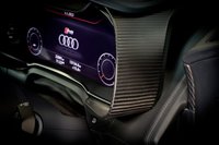 USED 2016 16 AUDI R8 5.2 V10 PLUS QUATTRO 2d 602 BHP FULL AUDI HISTORY, CARBON EXTERIOR PACK, COMFORT & SOUND PACK, B&O STEREO, REAR CAMERA, OVER &pound;30K OF OPTIONS