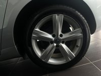 USED 2012 12 VOLKSWAGEN PASSAT 2.0 SE TDI BLUEMOTION TECHNOLOGY 5d 139 BHP 586L BOOT CAPACITY