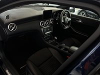 USED 2017 17 MERCEDES-BENZ A-CLASS 2.1 A 200 D AMG LINE 5d 134 BHP AMG LINE SPECIFICATION