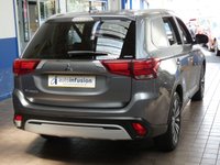 USED 2020 20 MITSUBISHI OUTLANDER 2.0 EXCEED 5d 148 BHP 7 SEATS SAT NAV LEATHER CAMERA 1 OWNER MITSUBISHI WARRANTY TILL JULY 2025