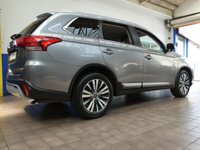 USED 2020 20 MITSUBISHI OUTLANDER 2.0 EXCEED 5d 148 BHP 7 SEATS SAT NAV LEATHER CAMERA 1 OWNER MITSUBISHI WARRANTY TILL JULY 2025