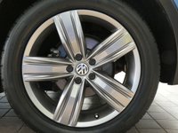 USED 2019 19 VOLKSWAGEN TIGUAN 2.0 MATCH TDI DSG 5d 148 BHP REAR CAMERA CRUISE CONTROL GENUINE LOW MILEAGE 1 OWNER 6 MONTHS GOLD WARRANTY