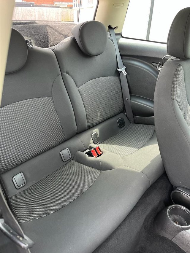 2010 MINI HATCH FIRST - Photo 10