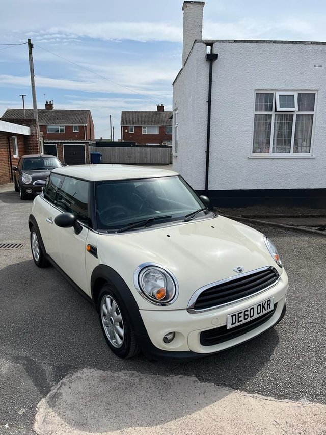 2010 MINI HATCH FIRST - Photo 2