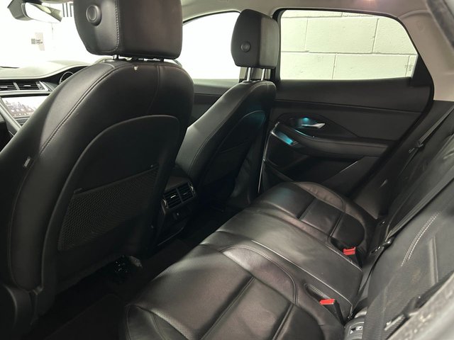 2019 JAGUAR E-PACE - Photo 9