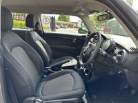 USED 2017 17 MINI HATCH COOPER 1.5 COOPER 3d 134 BHP 