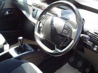 USED 2013 13 CITROEN C4 PICASSO 1.6 E-HDI AIRDREAM EXCLUSIVE 5d 113 BHP * SATNAV *   REVERSE CAMERA