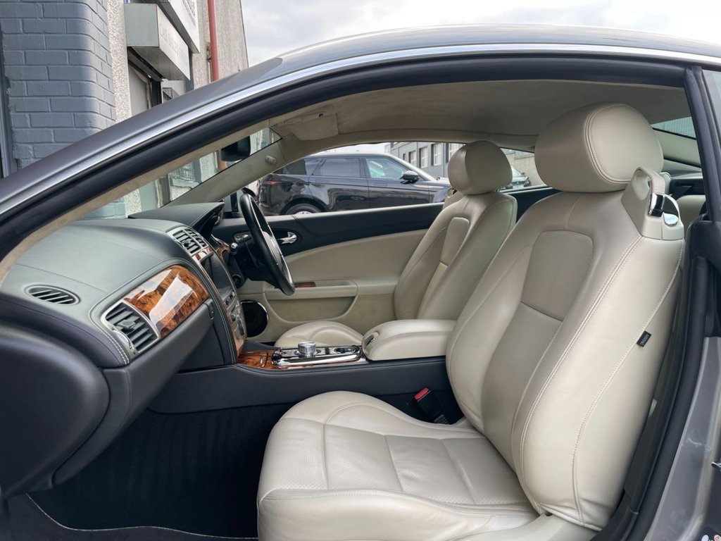 USED 2010 10 JAGUAR XK 5.0 XK PORTFOLIO 2d 385 BHP 